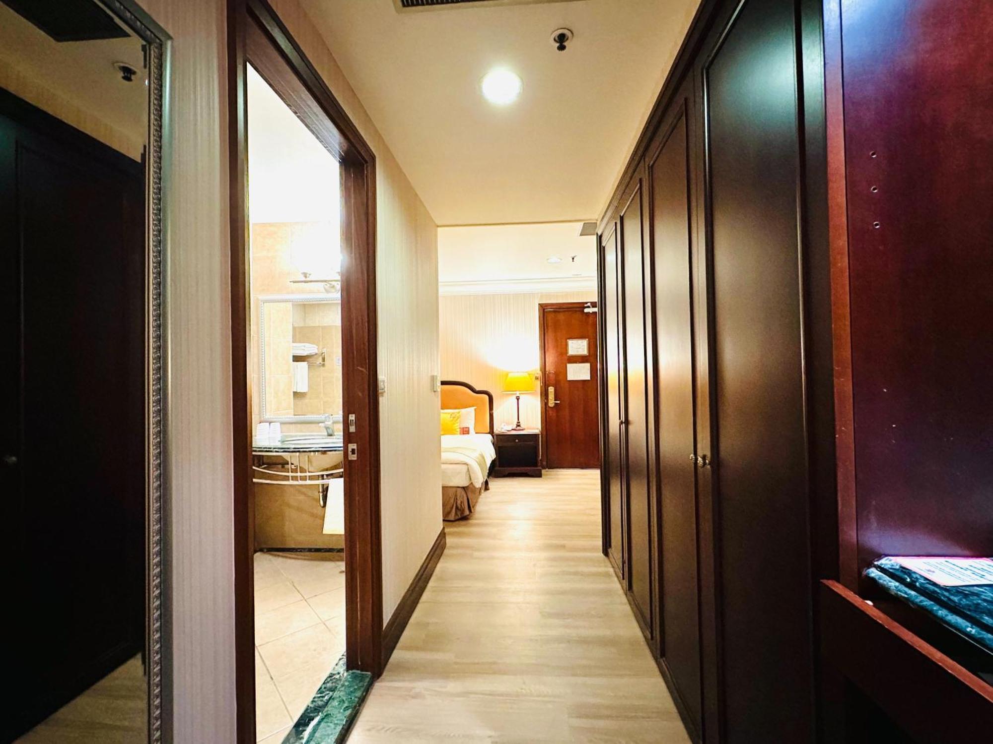 Wei-Yat Grand Hotel Tainan Exterior photo